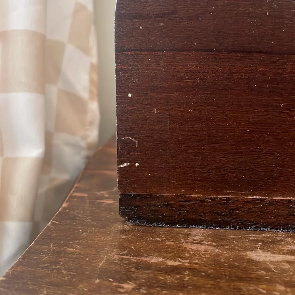 Vintage Avon Fashion Silhouettes w/ Display Rack - Picture 4 of 8